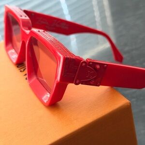 Louis Vuitton millionaires full Red Sunglasses E